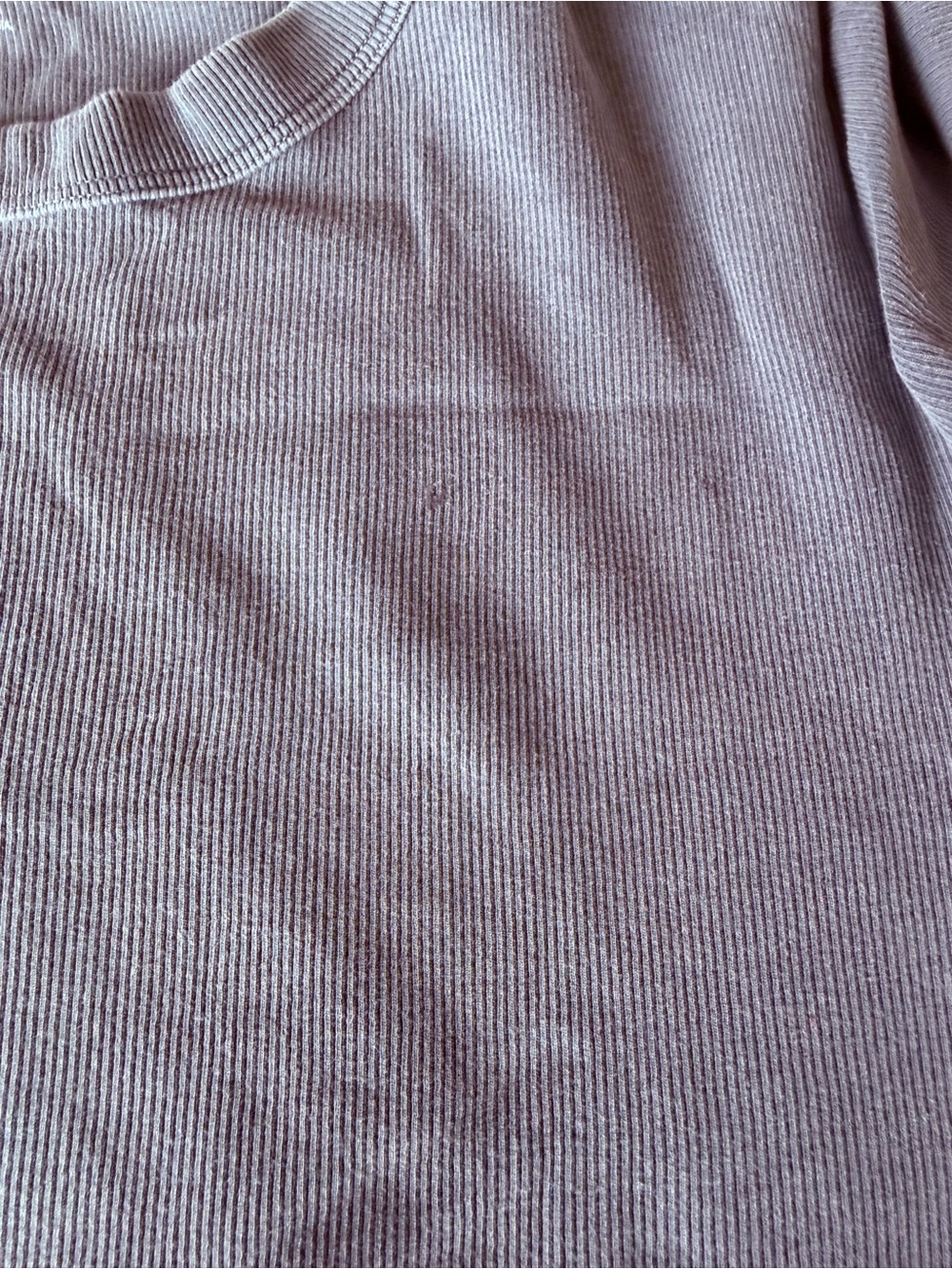 Old Navy Short Sleeve Crewneck Tees - Picture 4 of 14